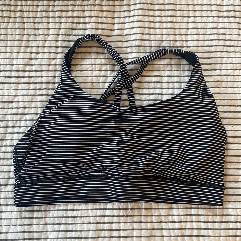 Lululemon sports bra size 10